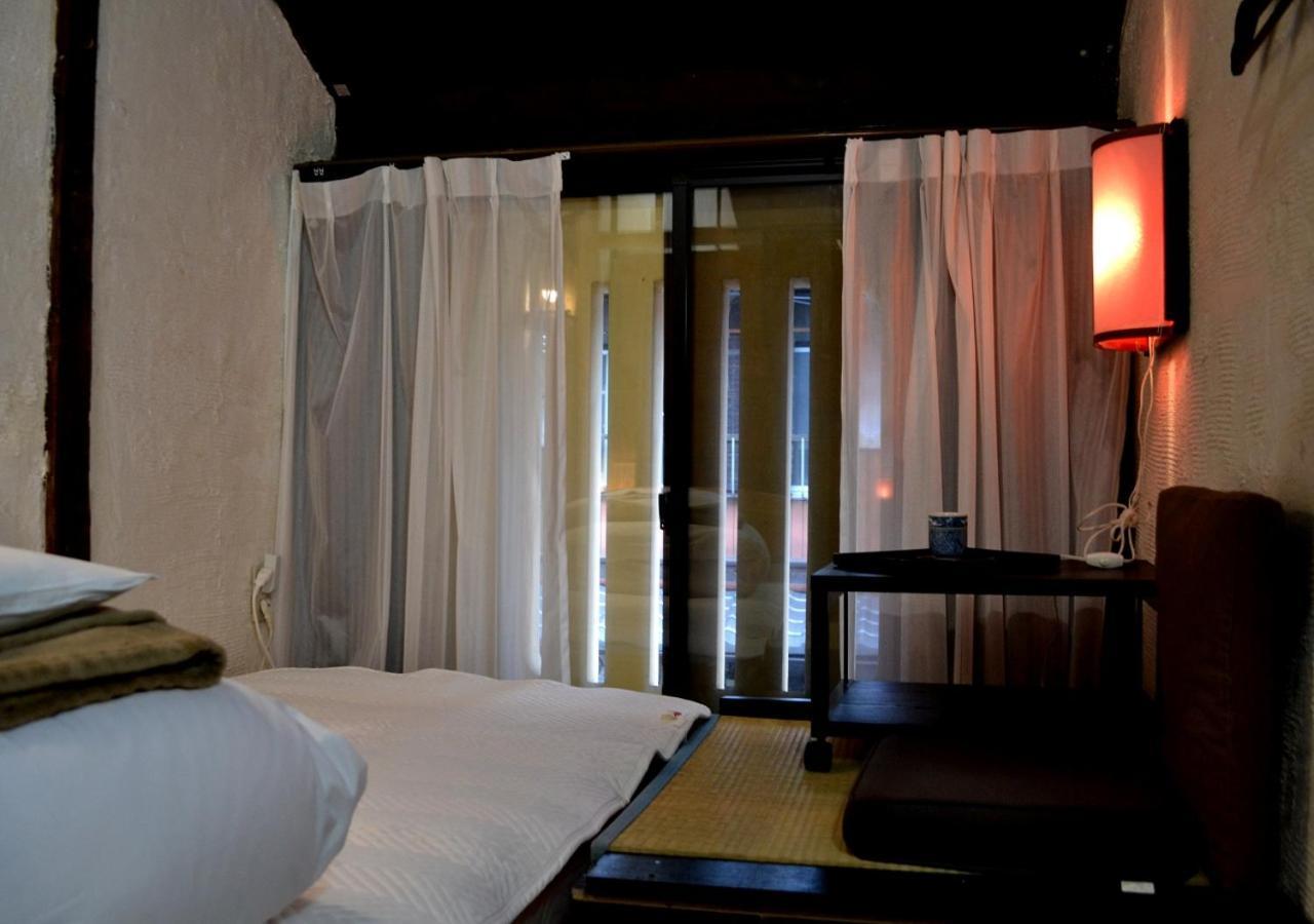 Shirakawa Kiraku Maison d'hôtes 2*
